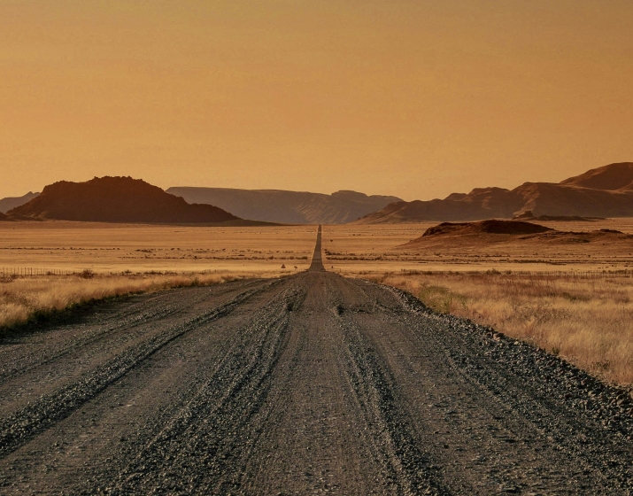 8-Day Namibia Desert Circuit Budget Tour